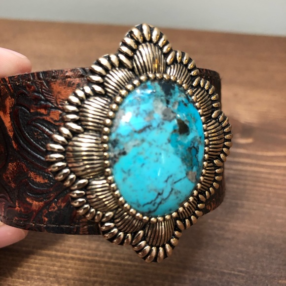 Barse Tooled Leather Cuff Bronze Turquoise - Picture 8 of 9